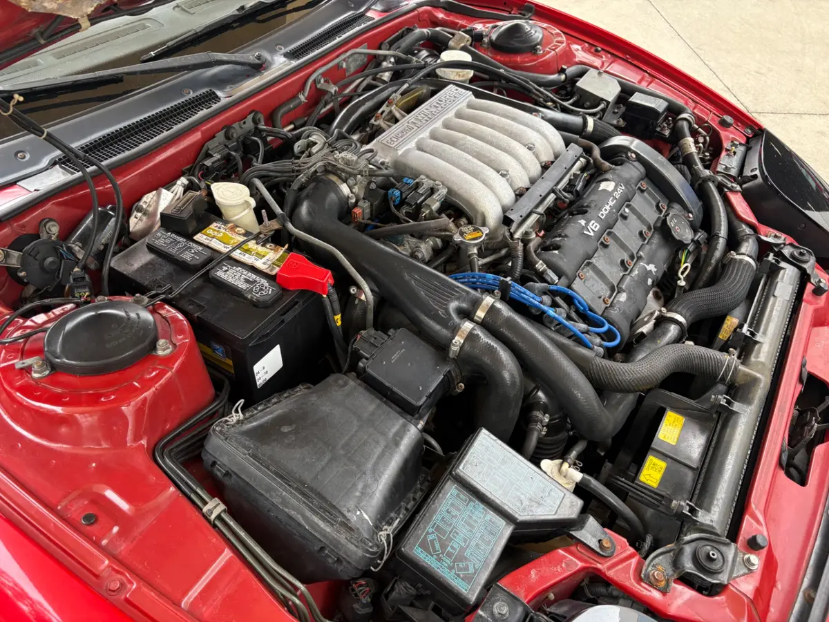 Vehicle photo 29