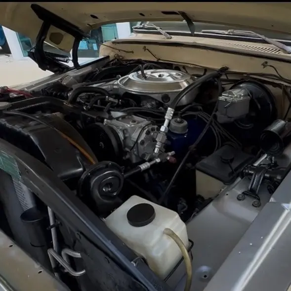 Vehicle photo 27