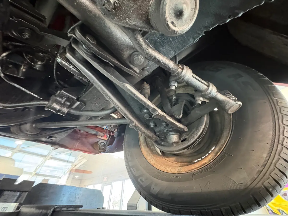 Vehicle photo 51