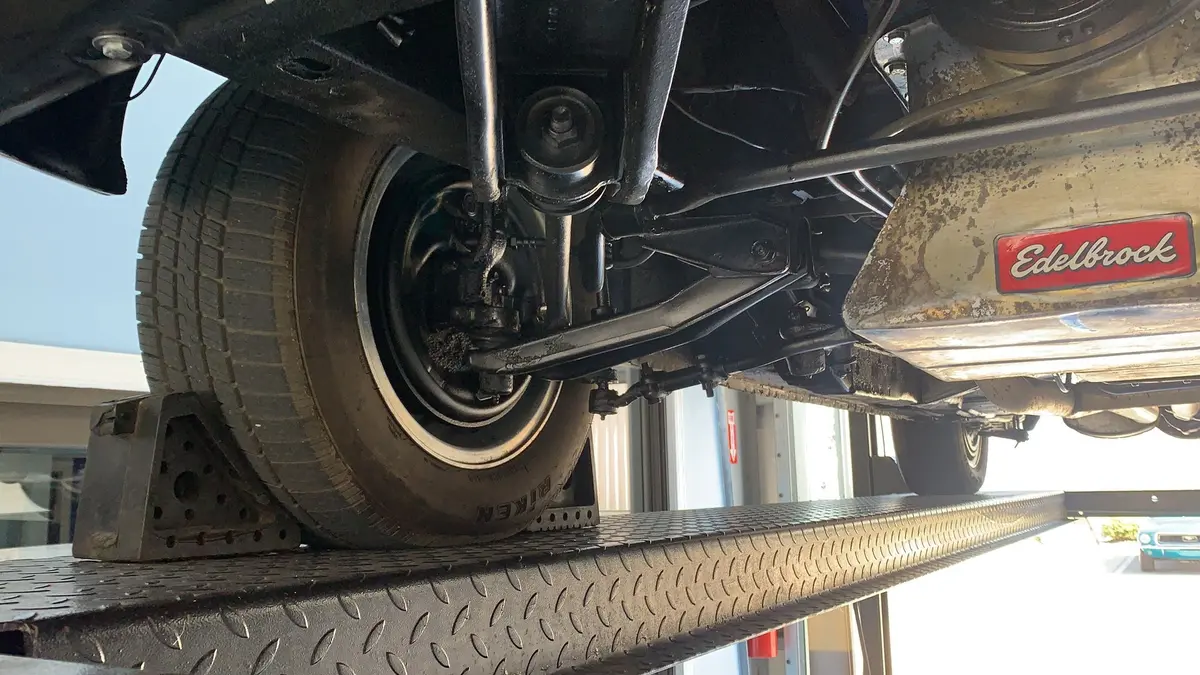 Vehicle photo 31