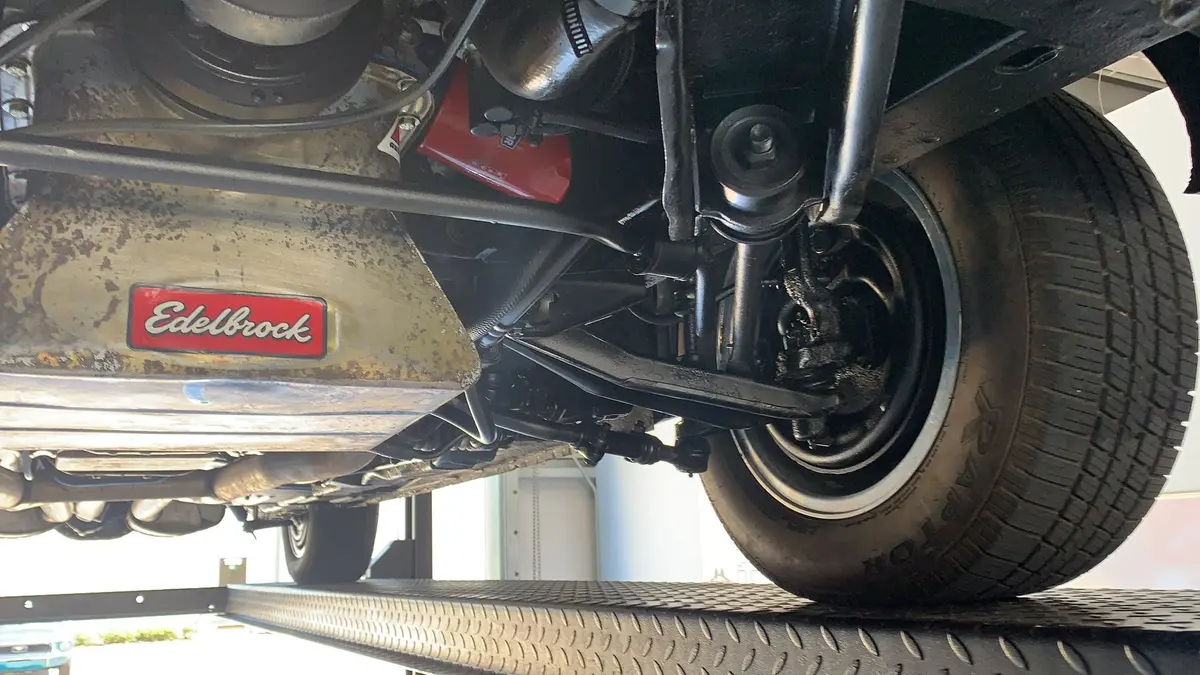 Vehicle photo 32