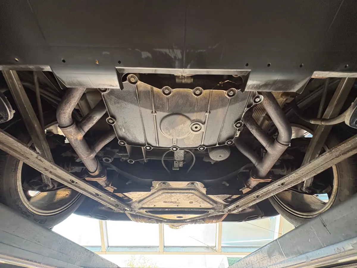 Vehicle photo 55