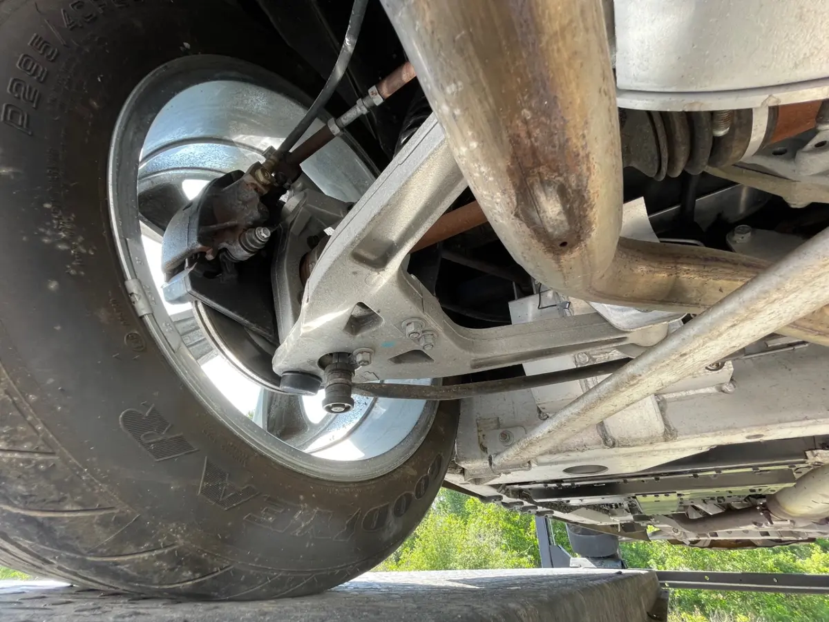 Vehicle photo 58