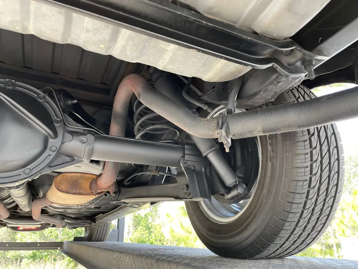 Vehicle photo 50