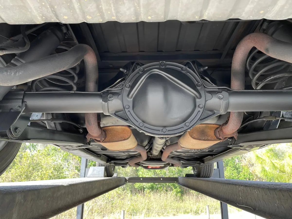Vehicle photo 51
