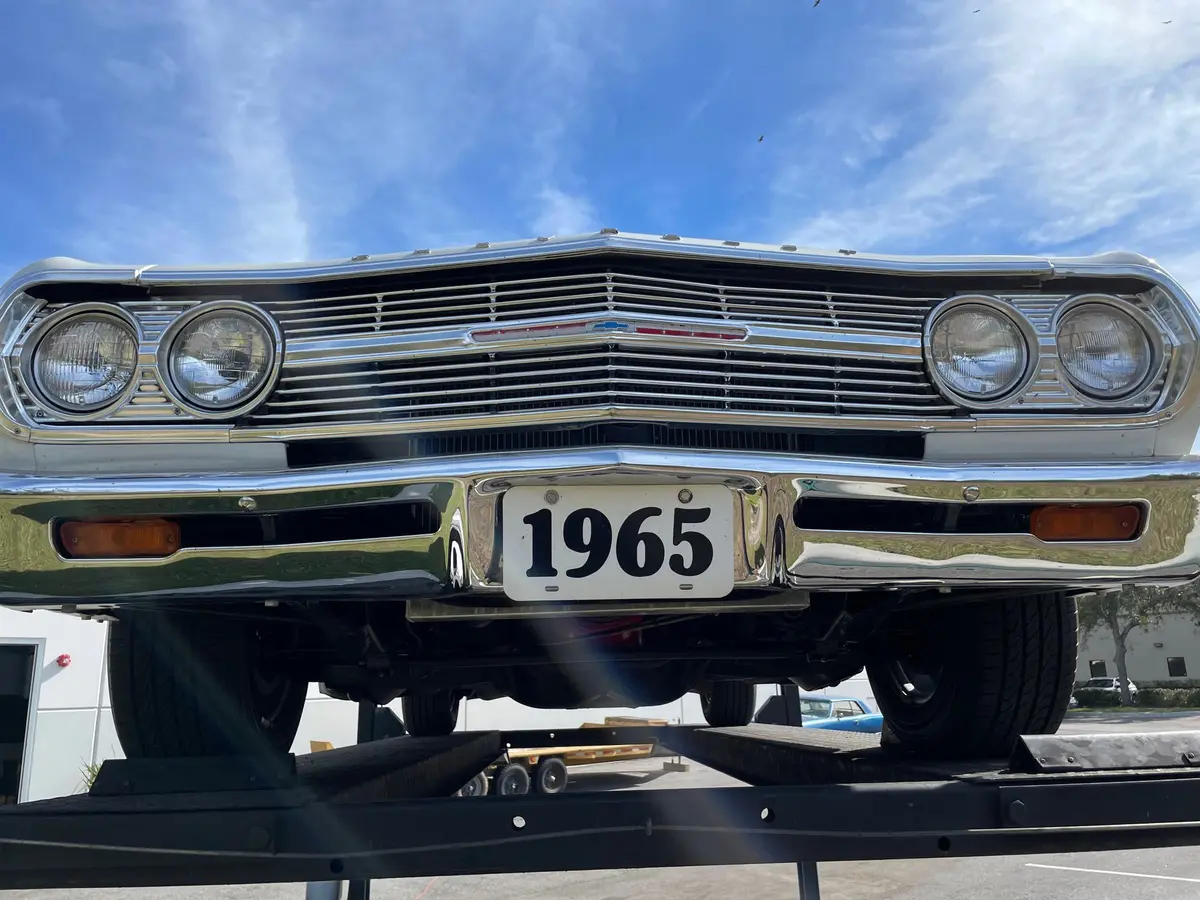 Vehicle photo 57