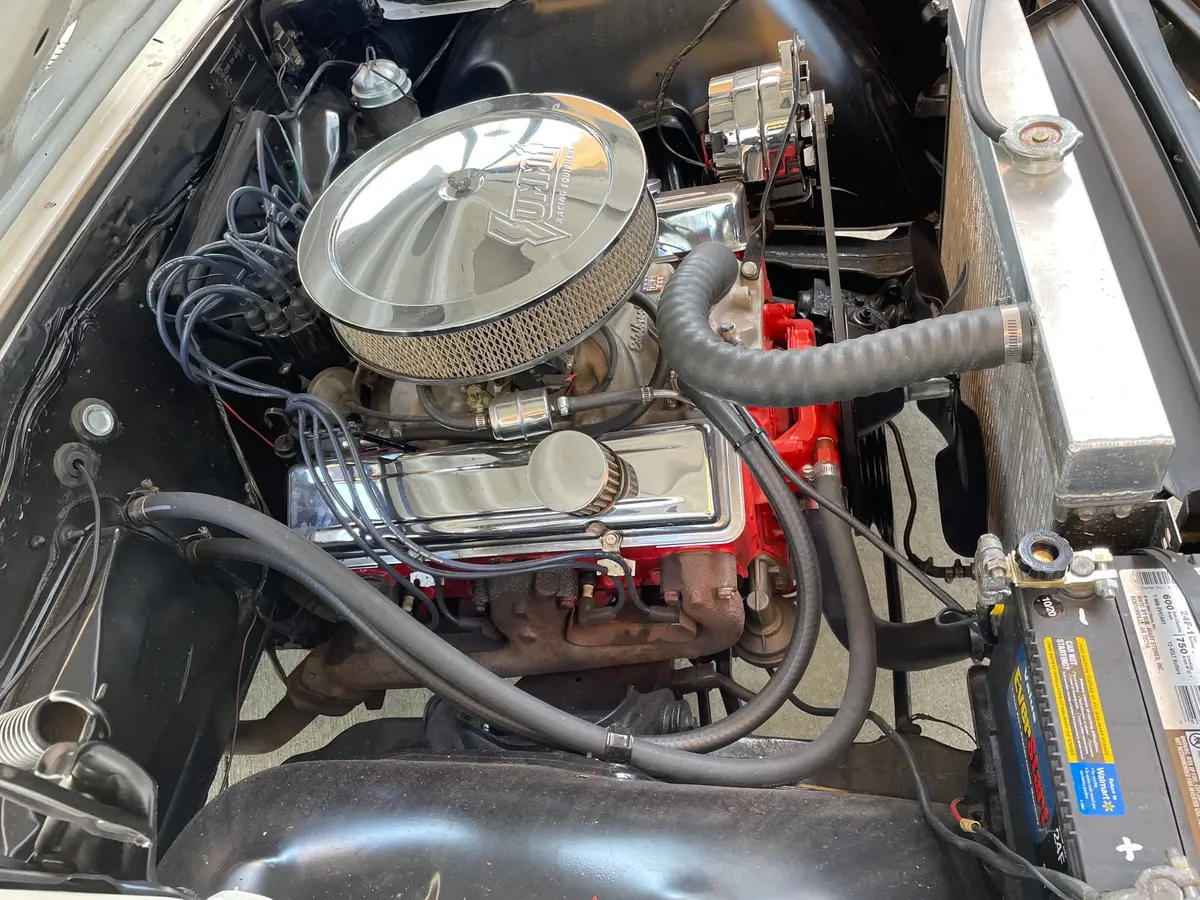 Vehicle photo 42