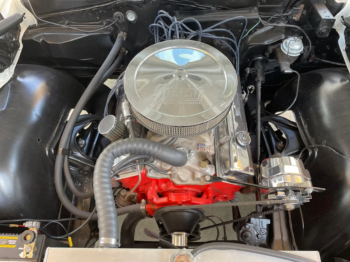 Vehicle photo 40