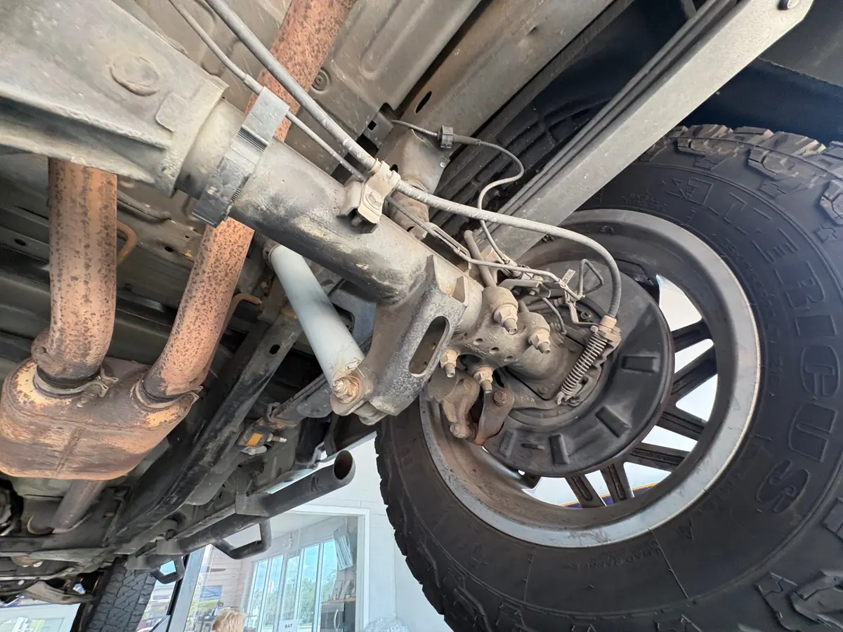 Vehicle photo 51