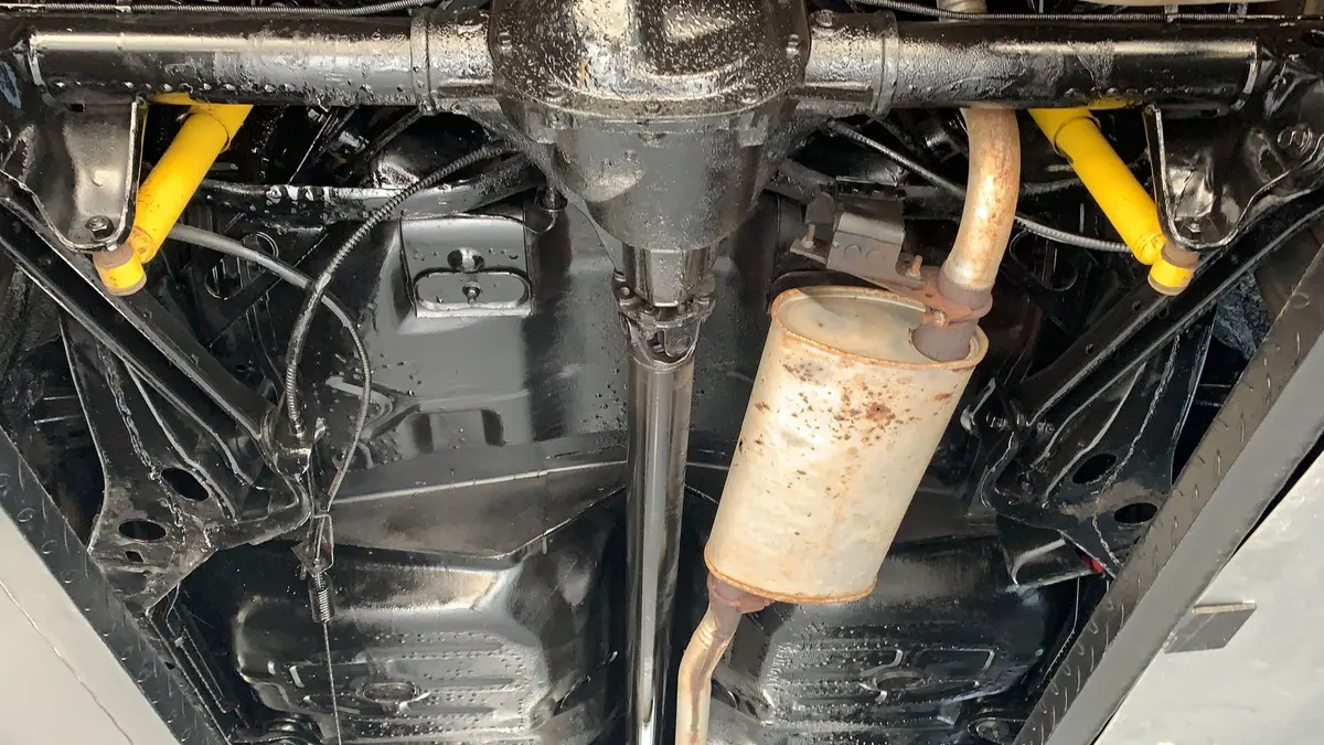 Vehicle photo 42