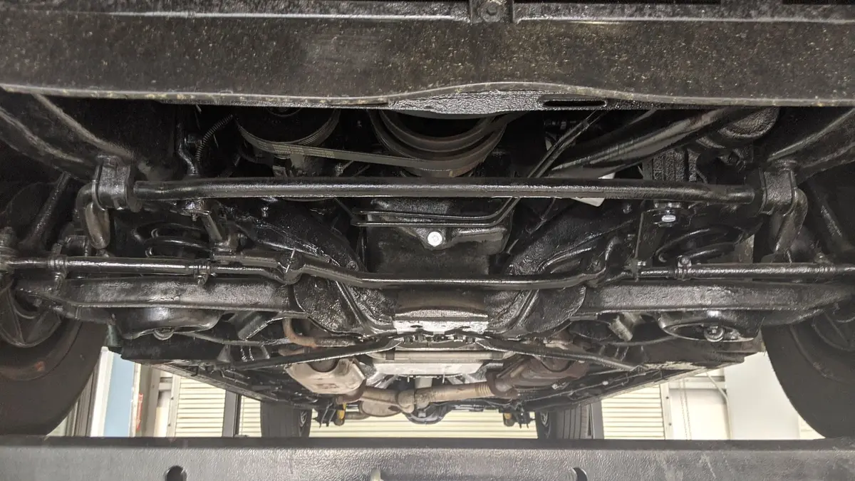 Vehicle photo 46