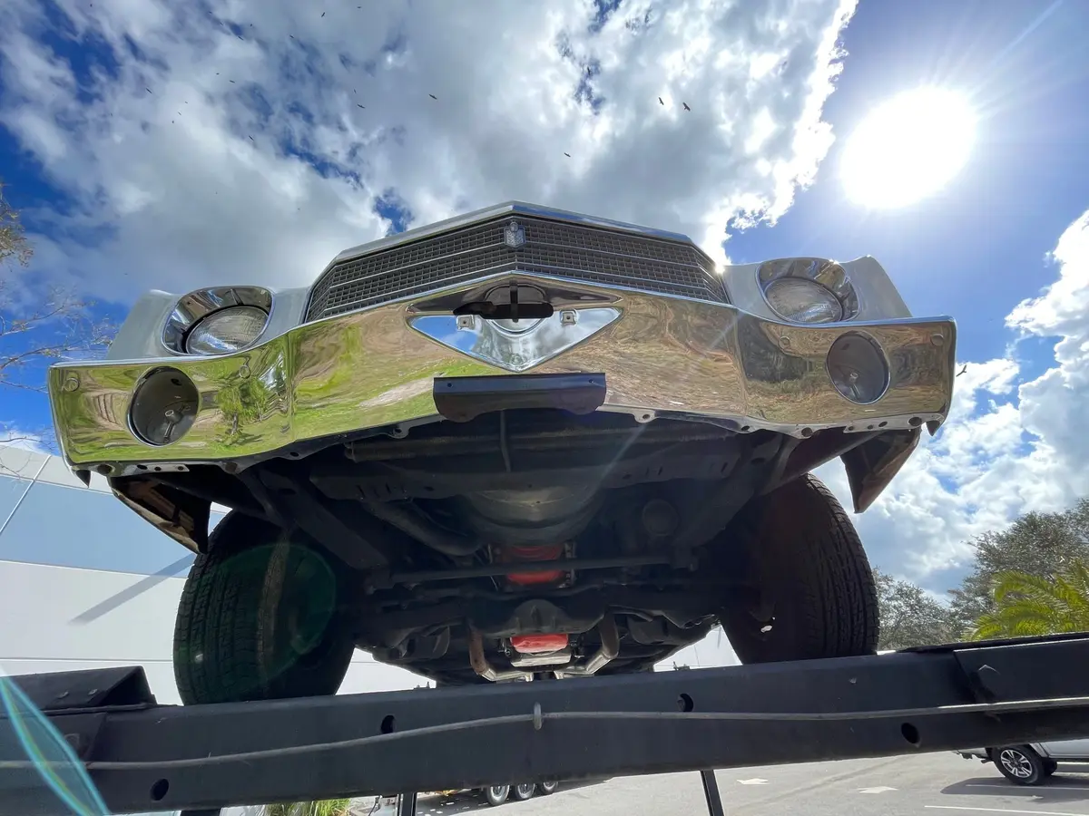 Vehicle photo 50