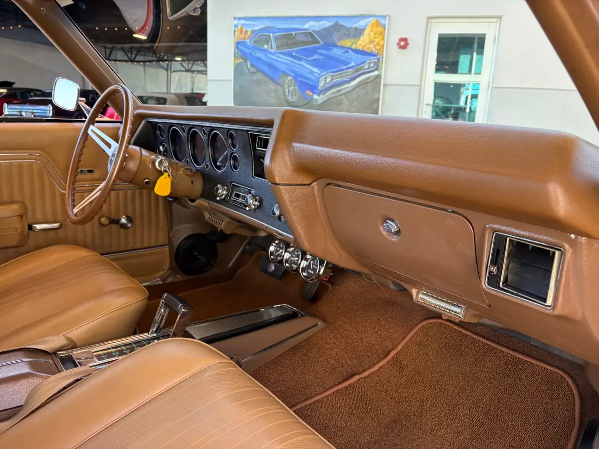 Vehicle photo 39
