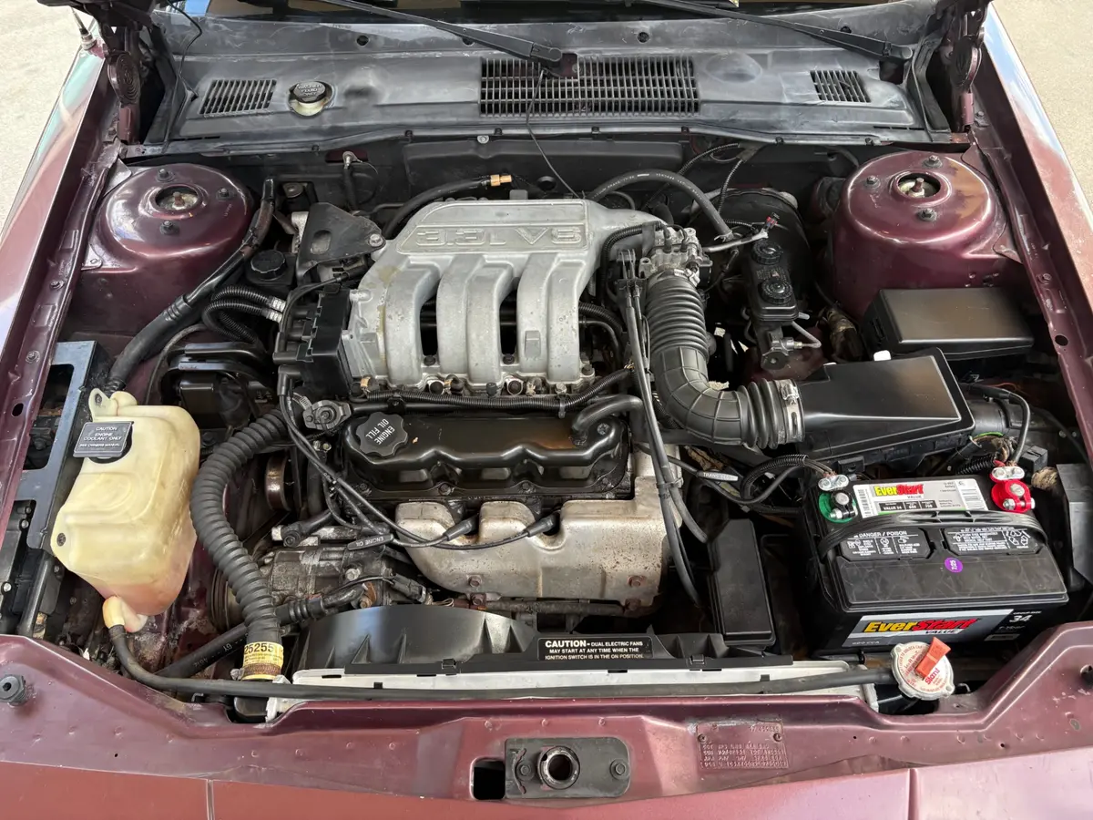 Vehicle photo 29