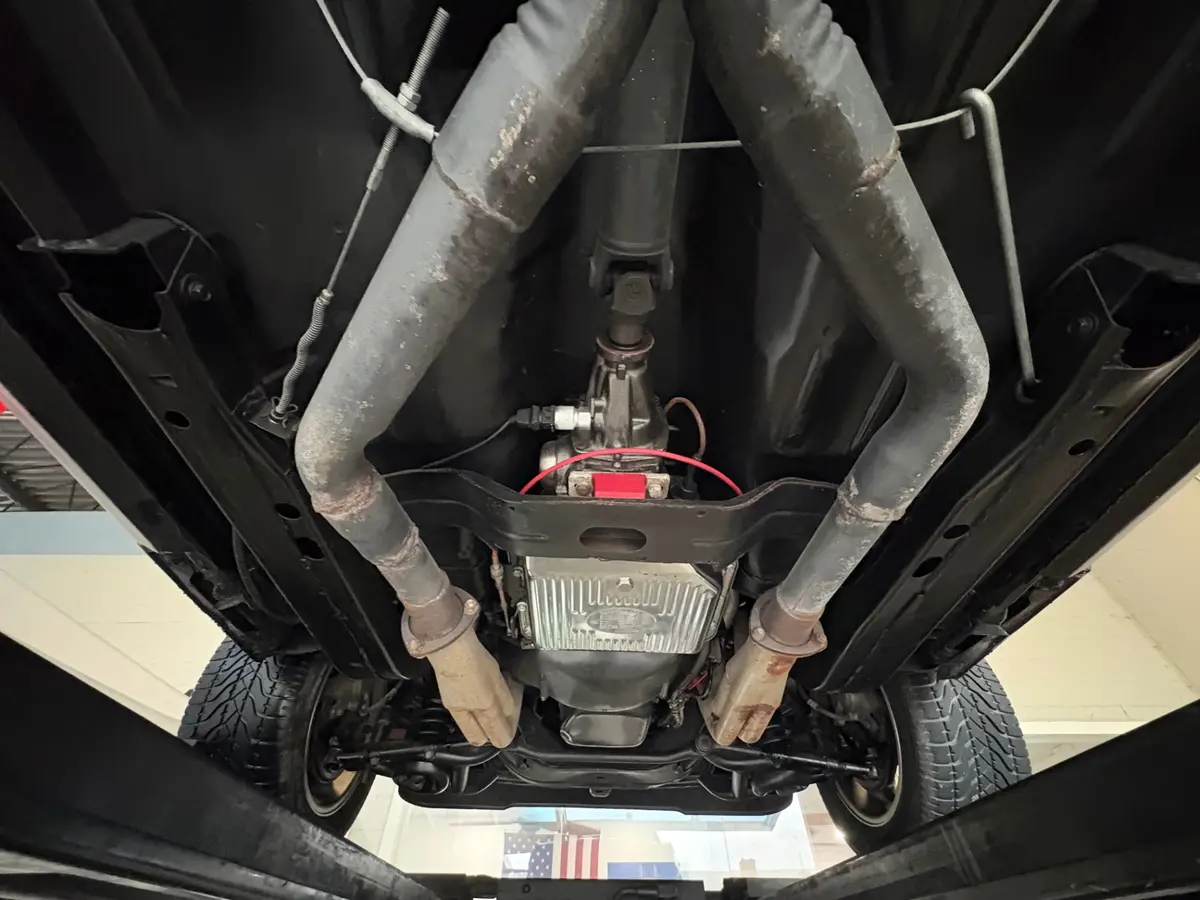 Vehicle photo 47