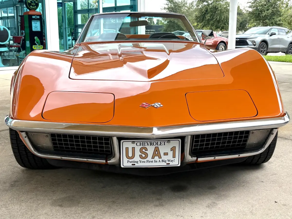 Vehicle photo 3