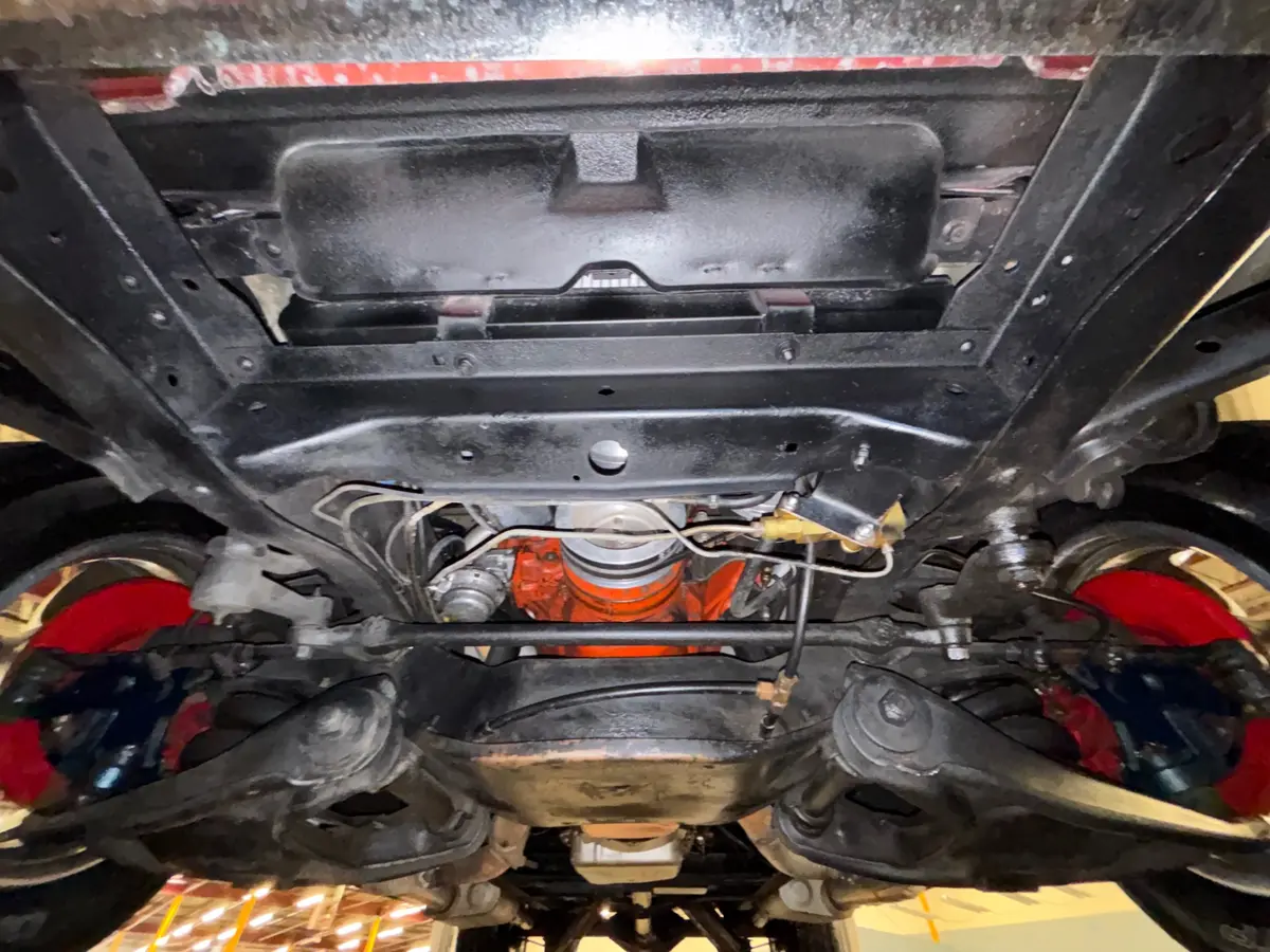 Vehicle photo 41