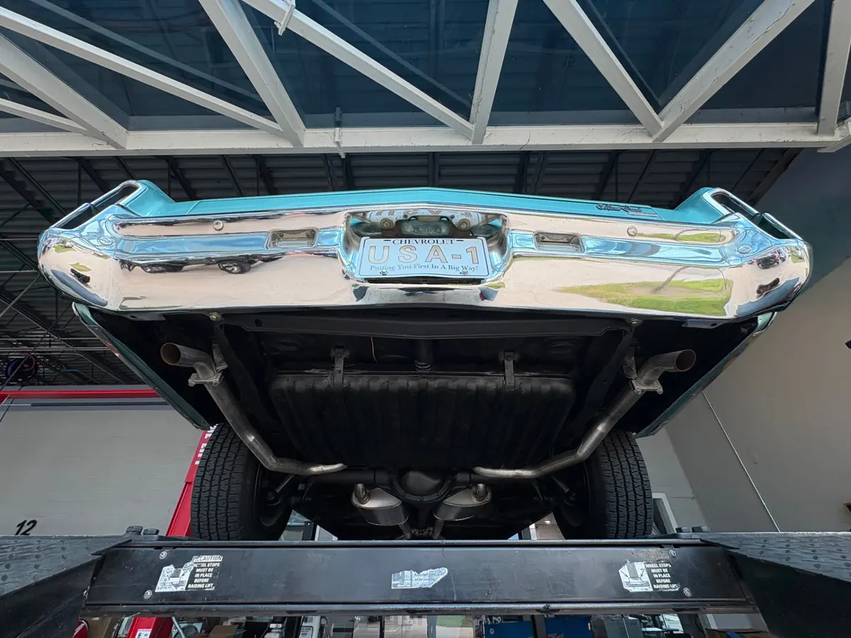 Vehicle photo 47