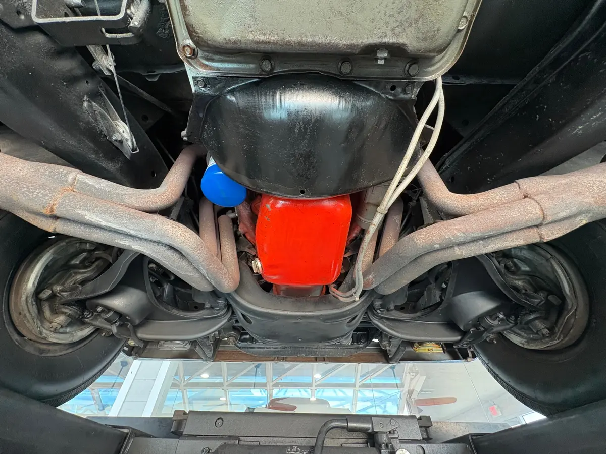 Vehicle photo 49