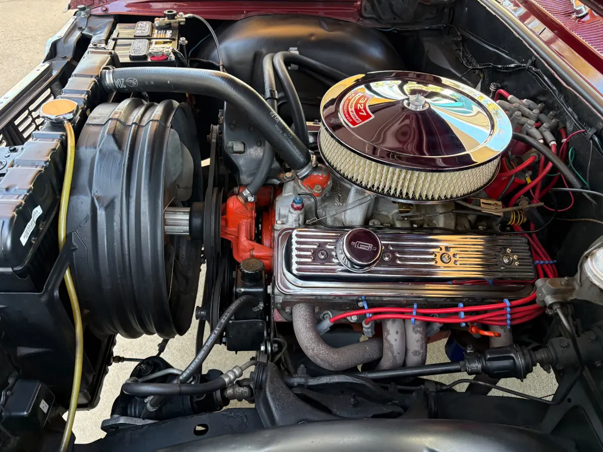 Vehicle photo 31