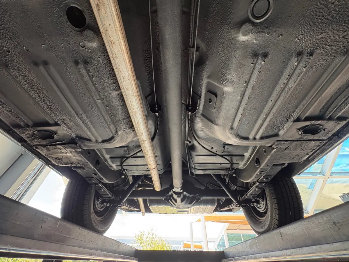 Vehicle photo 55
