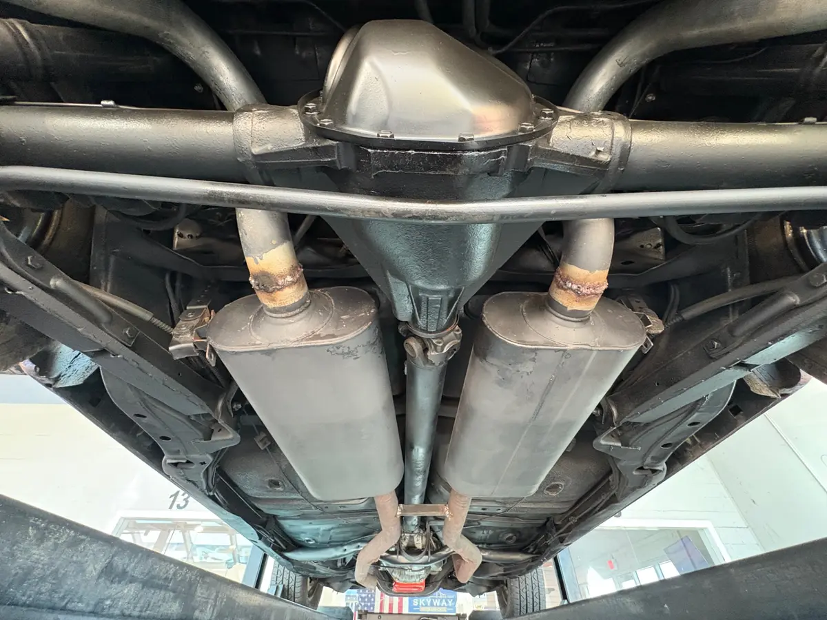 Vehicle photo 69