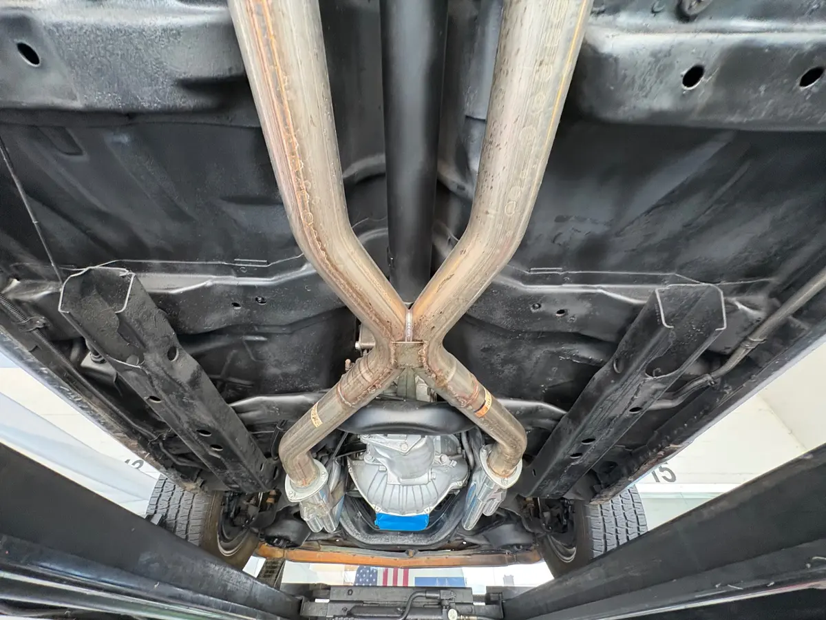 Vehicle photo 51