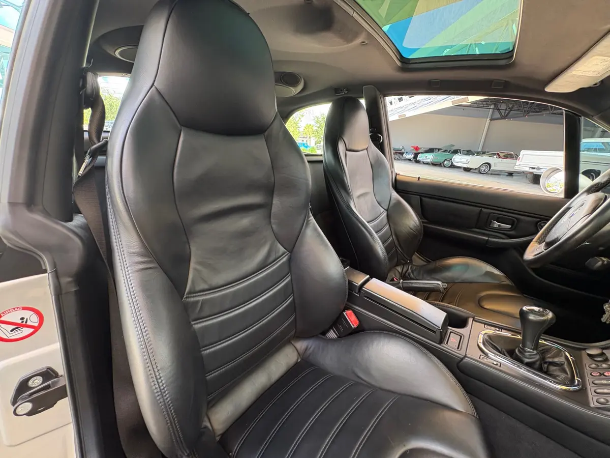 Vehicle photo 39