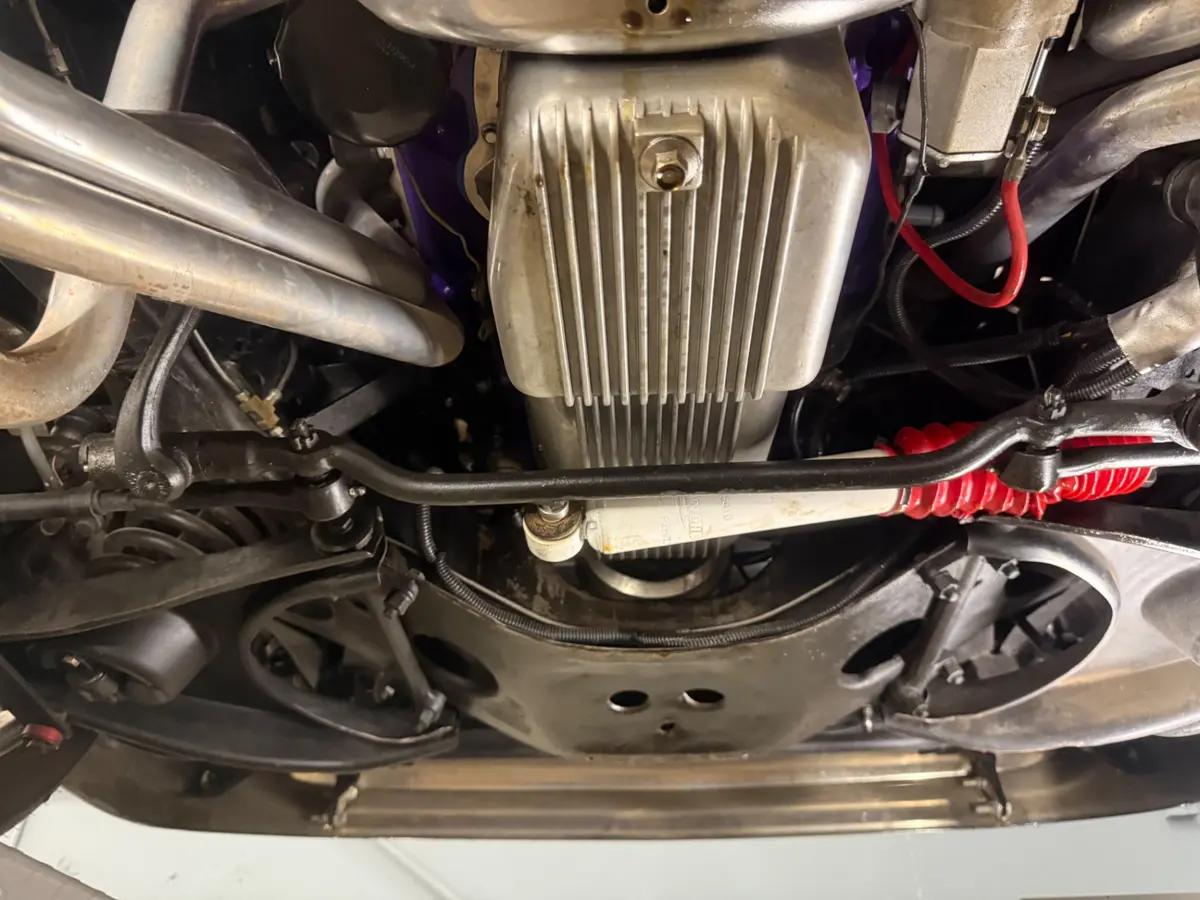 Vehicle photo 57