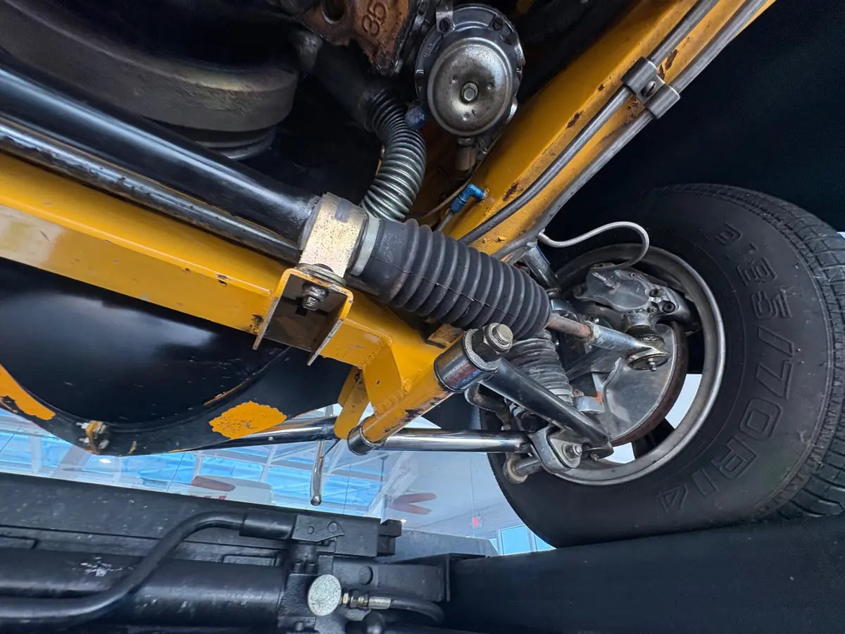 Vehicle photo 47