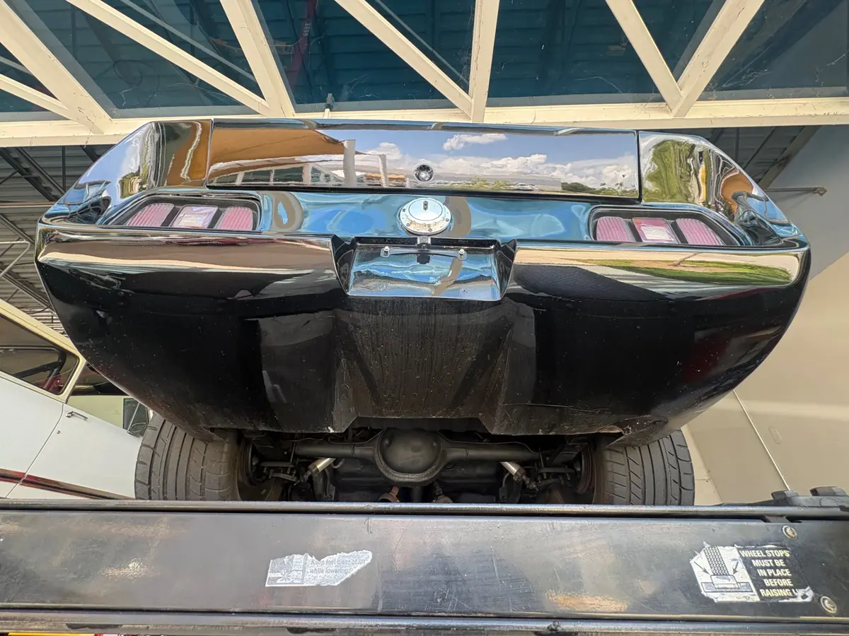 Vehicle photo 39