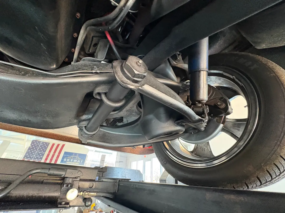 Vehicle photo 51