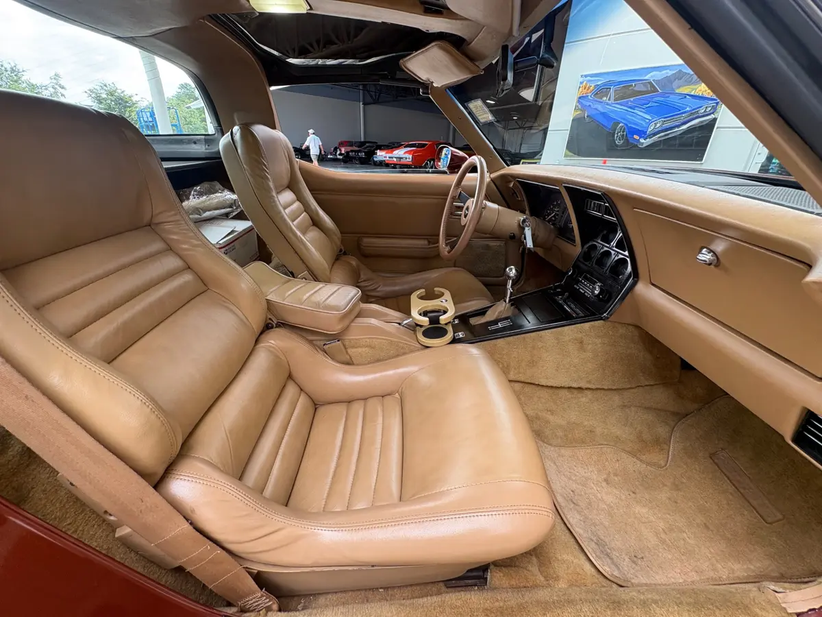 Vehicle photo 39