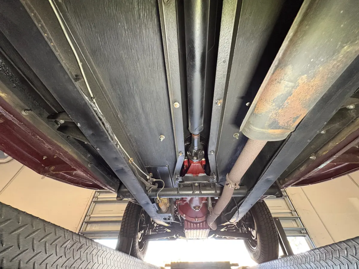 Vehicle photo 47