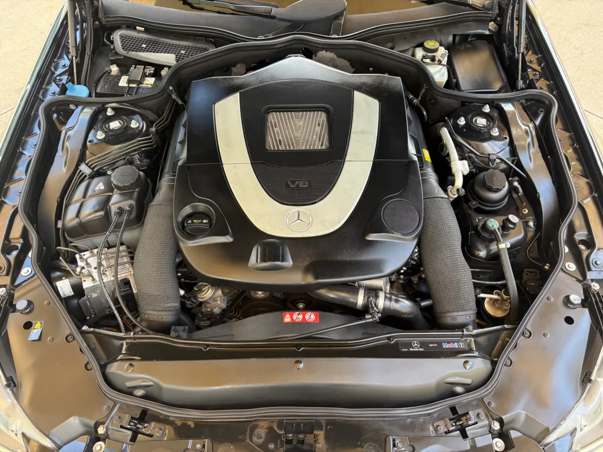 Vehicle photo 34