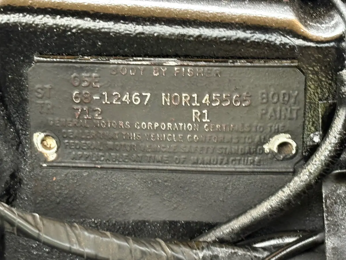 Vehicle photo 31