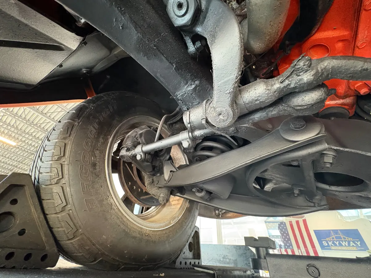Vehicle photo 51