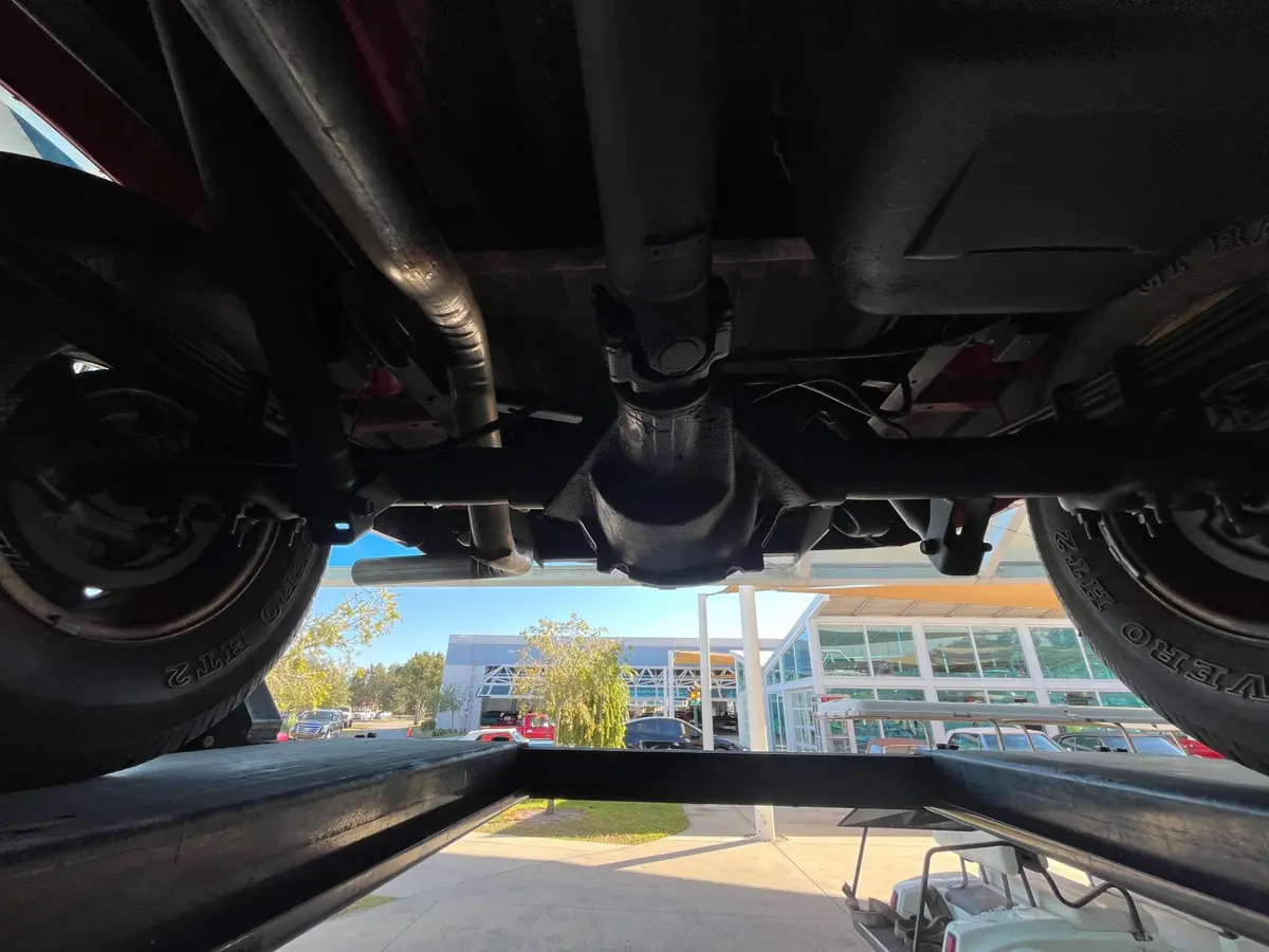 Vehicle photo 51