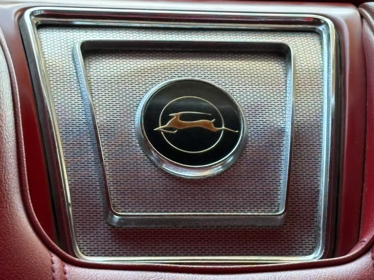 Vehicle photo 47