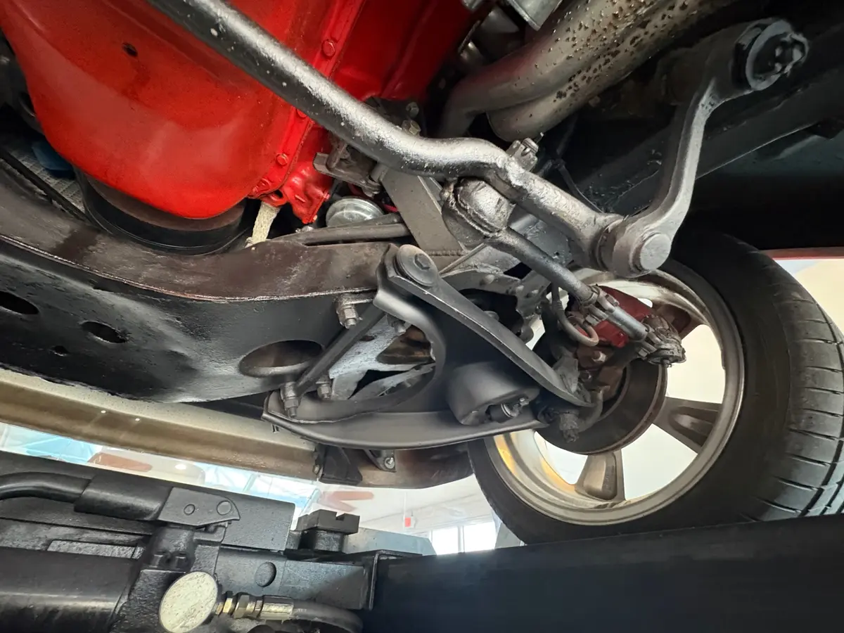 Vehicle photo 49