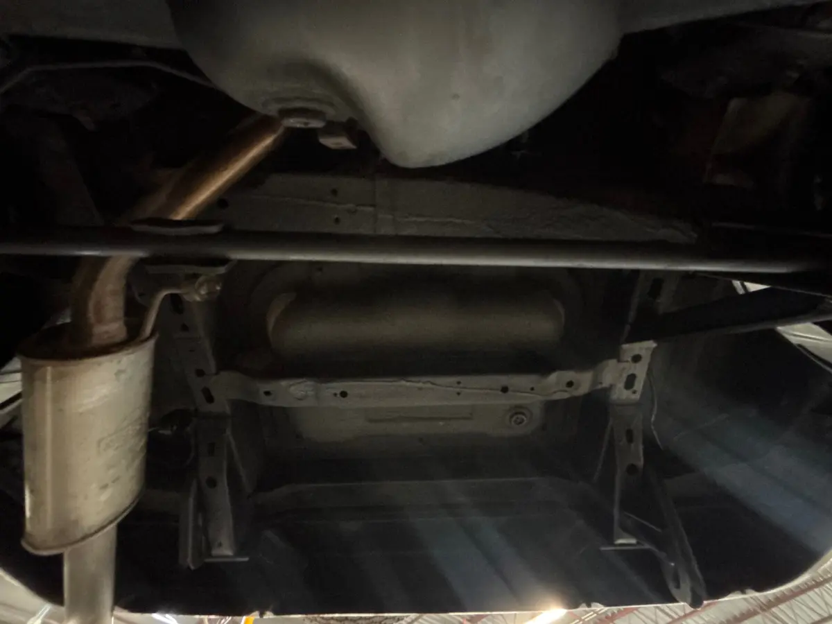 Vehicle photo 53
