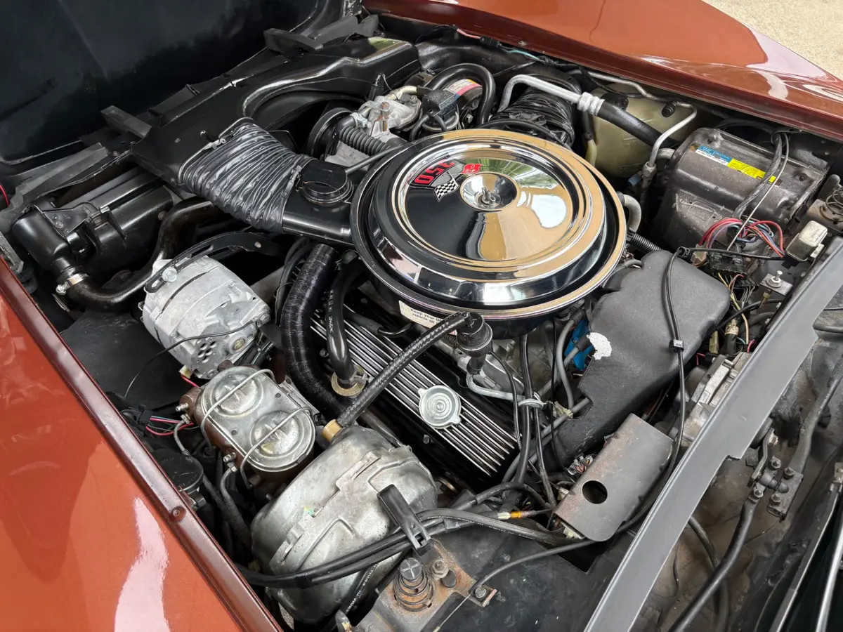 Vehicle photo 29