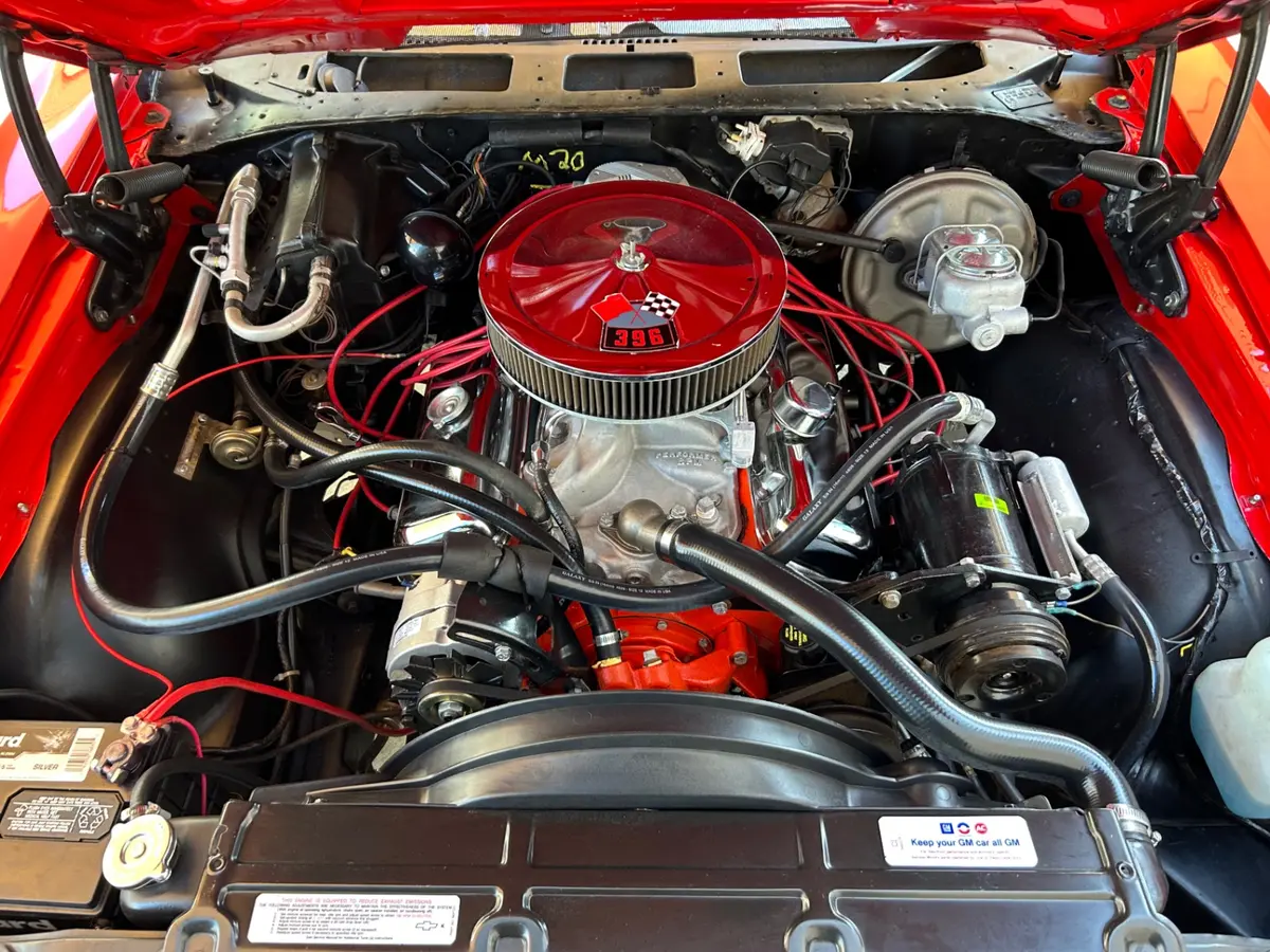 Vehicle photo 26