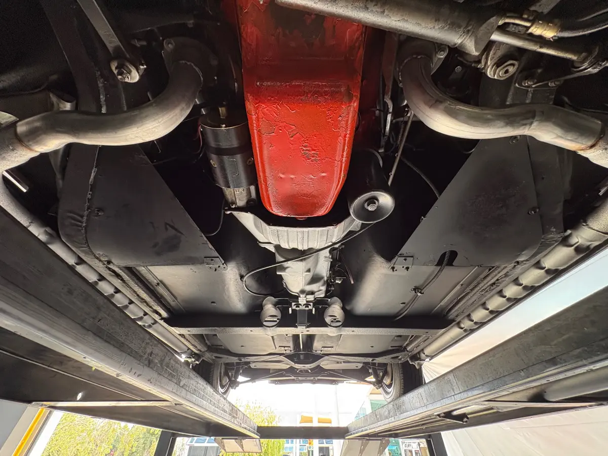 Vehicle photo 67