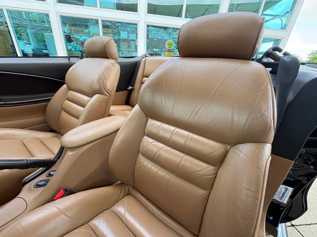 Vehicle photo 39