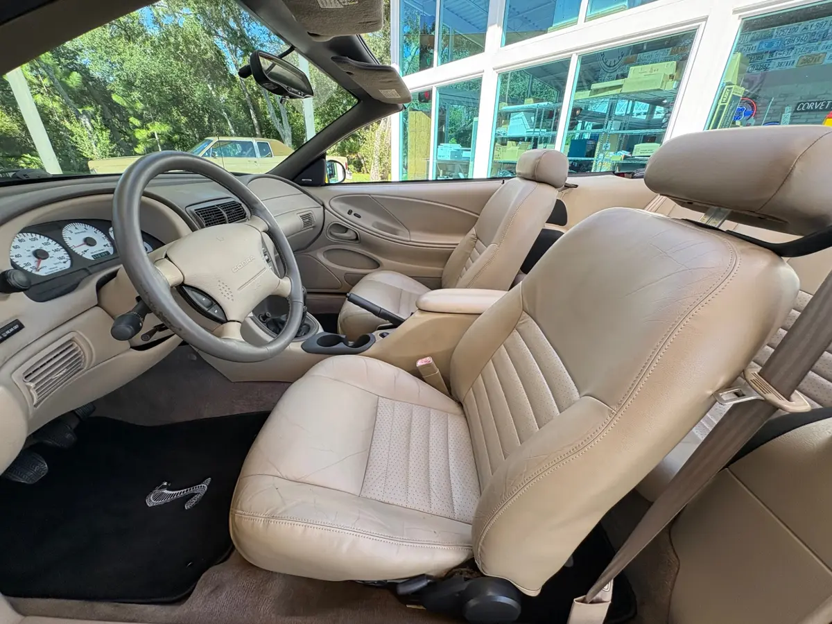 Vehicle photo 39