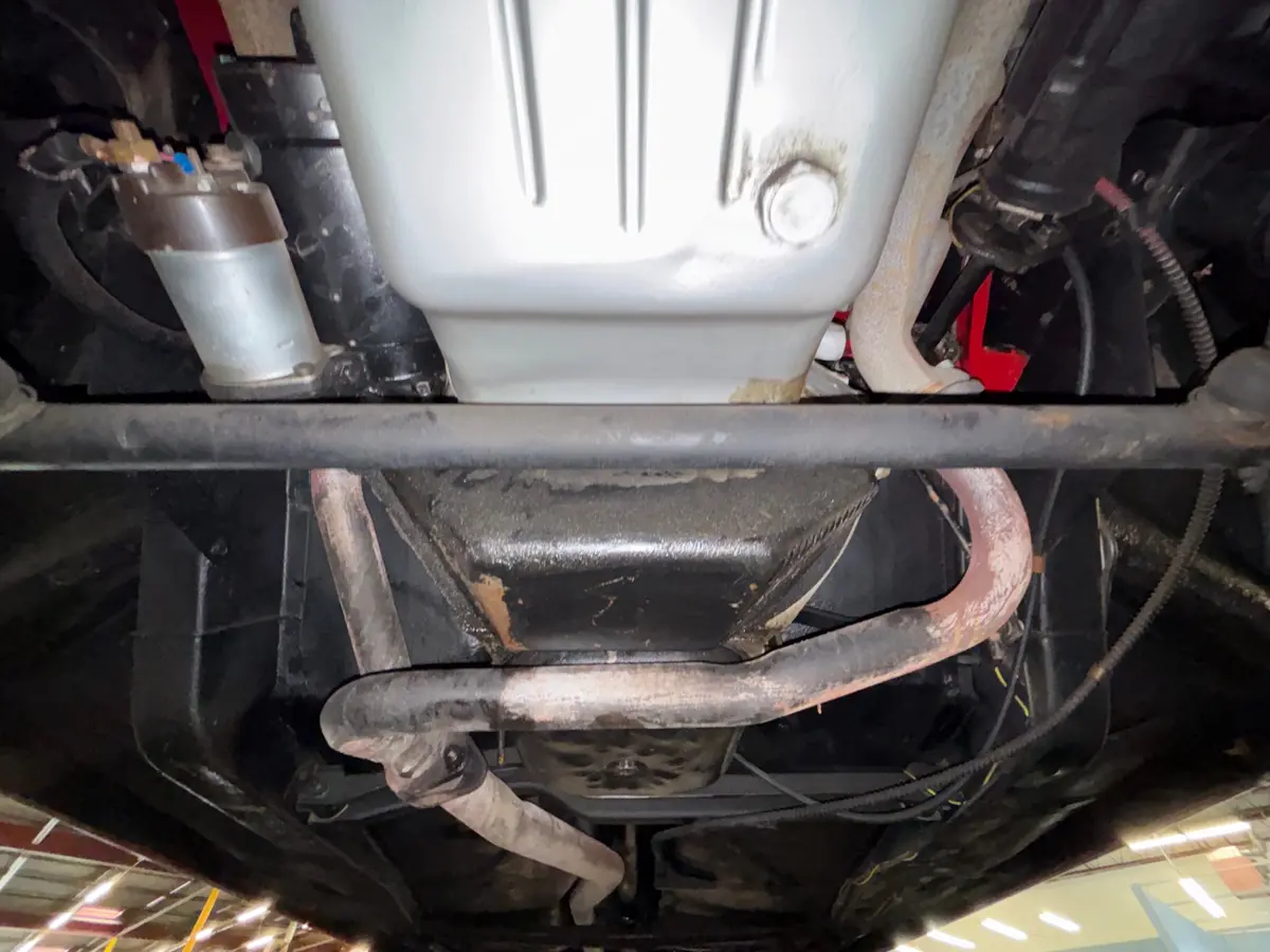 Vehicle photo 46