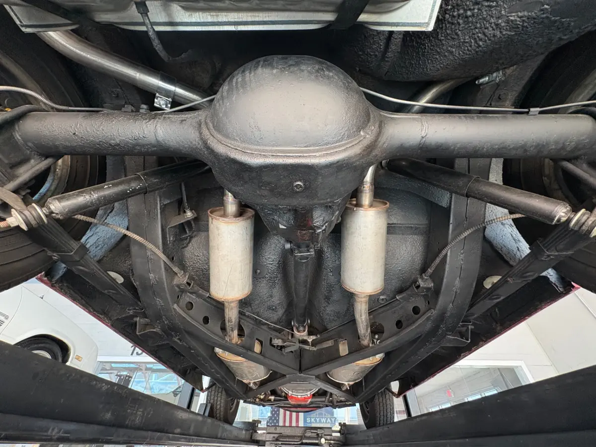Vehicle photo 50