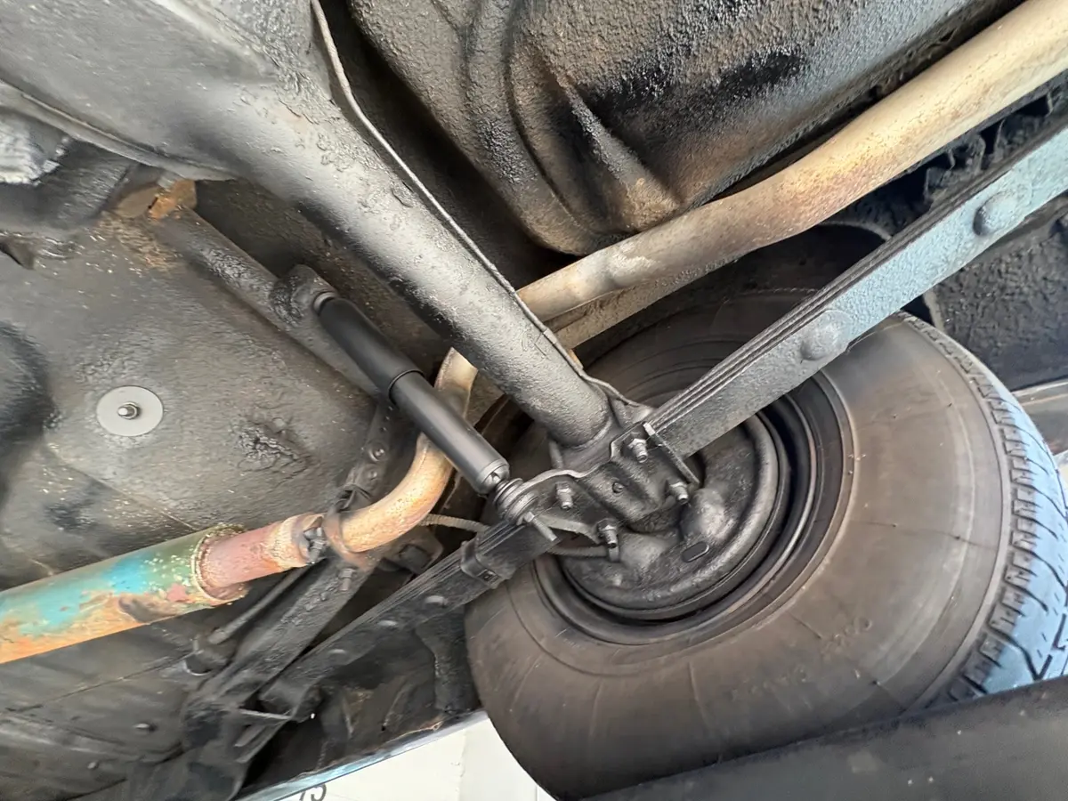 Vehicle photo 44