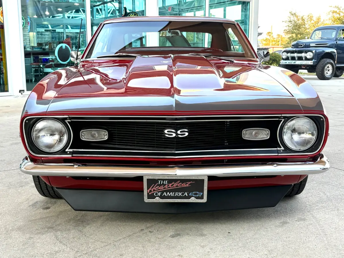 Vehicle photo 2
